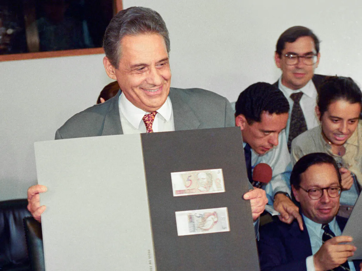 Evento comemora os 30 anos do Plano Real; confira