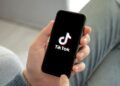 TikTok é alvo de operações por suposta interferência em eleições; veja