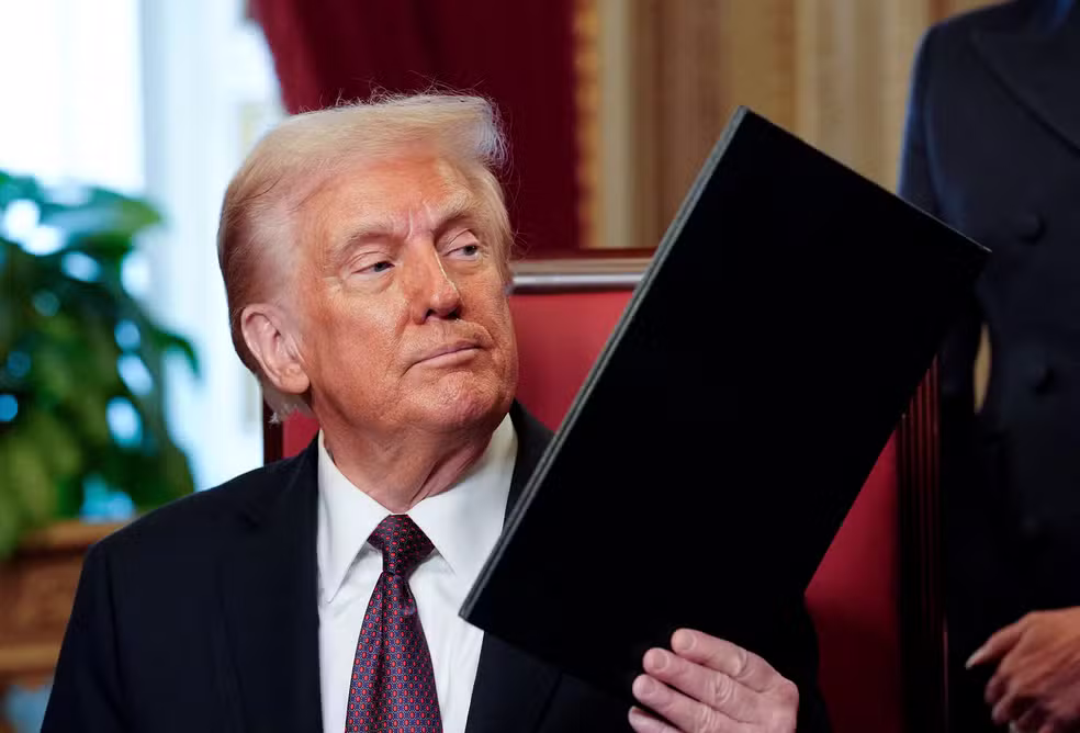 Meta força seguidores seguirem Trump? Entenda o caso polêmico