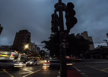 Queda de energia em São Paulo: moradores podem ser reembolsados?
