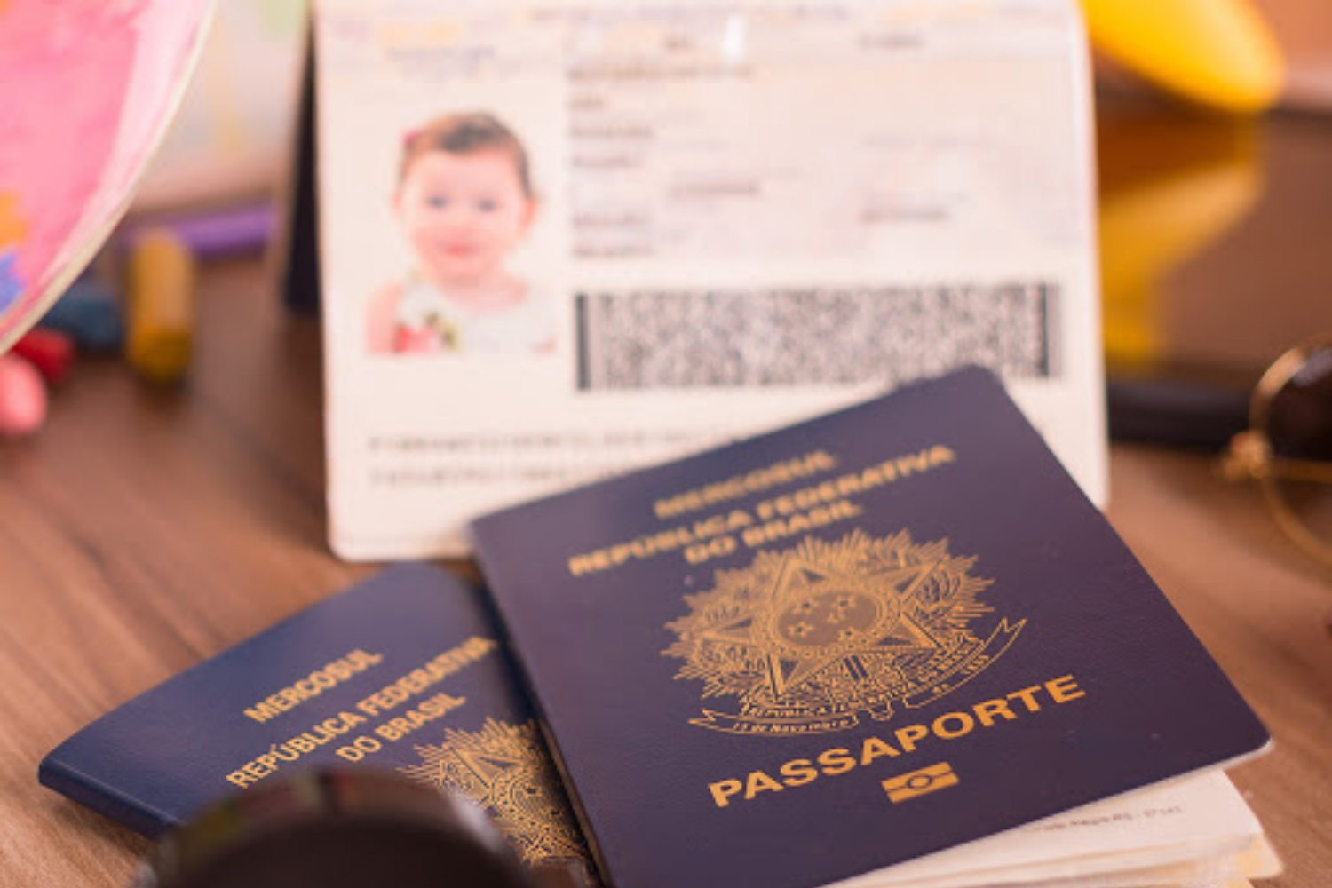 Qual ‘profissão’ colocar no passaporte de bebês/crianças? Saiba como preencher